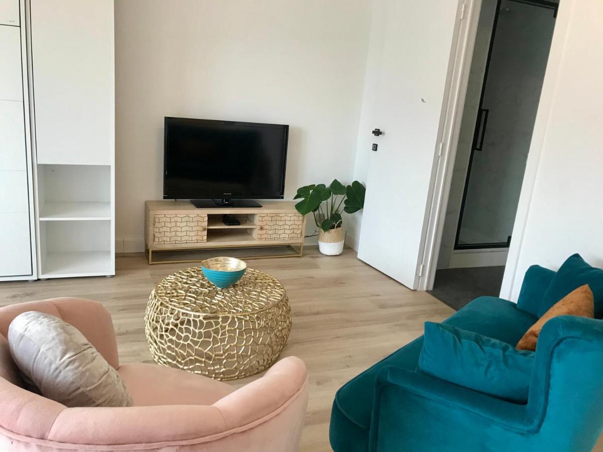 Happy Stay By Anais - 20M To Beach De Panne Exterior photo